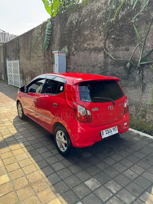 TOYOTA AGYA G MERAH