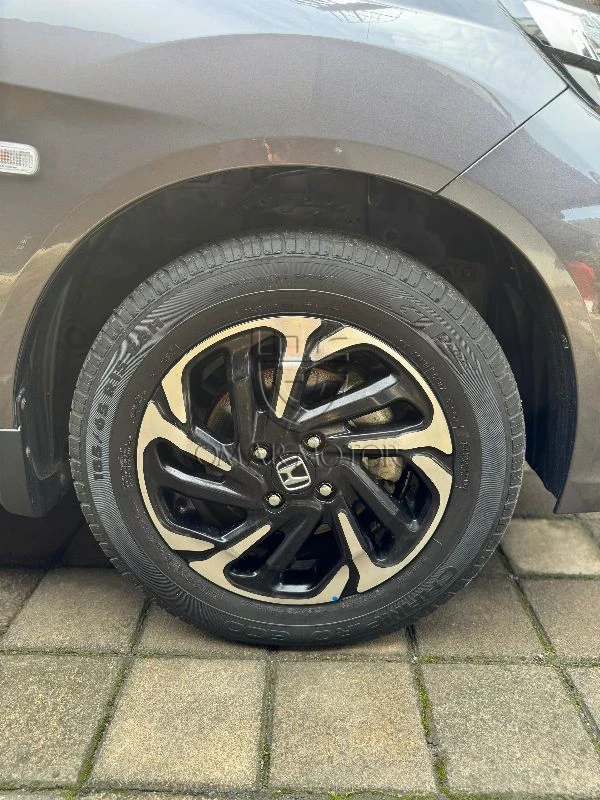 HONDA MOBILIO S ABU METALIK