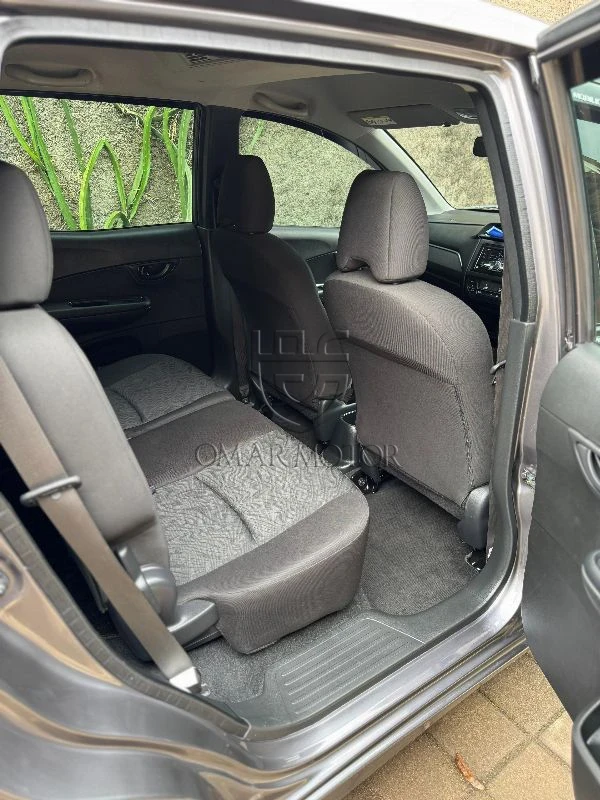 TOYOTA AGYA G SILVER