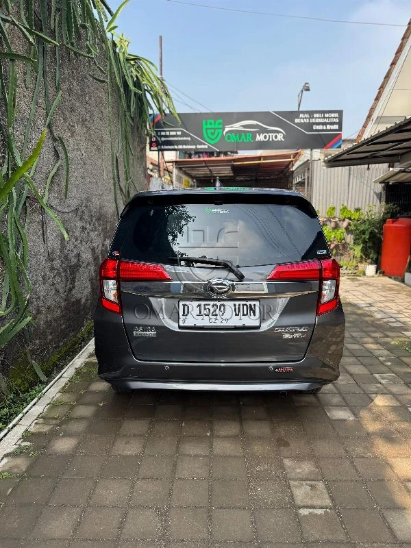 DAIHATSU SIGRA R ABU METALIK