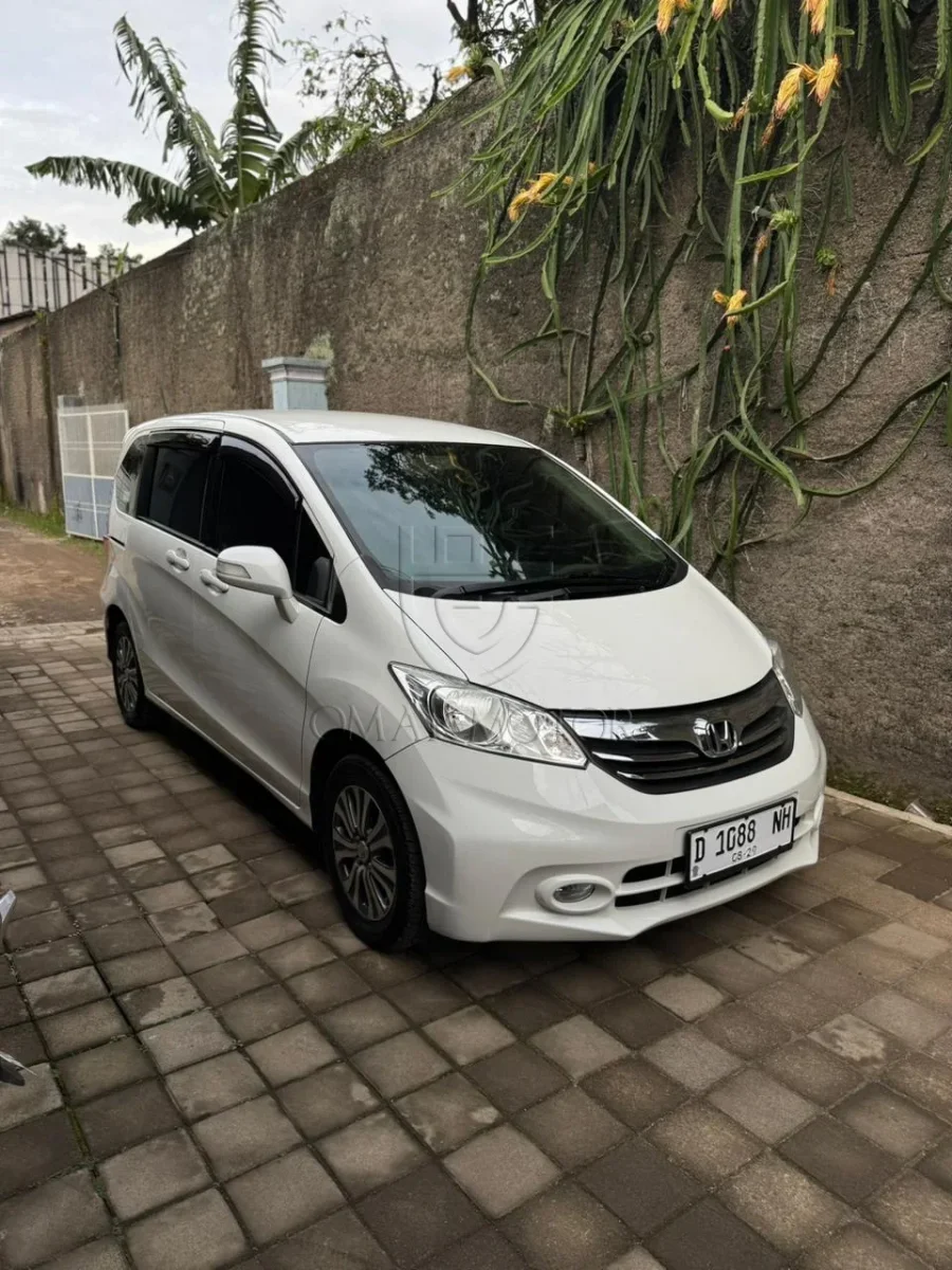 dijual-psd-putih-tahun-2014