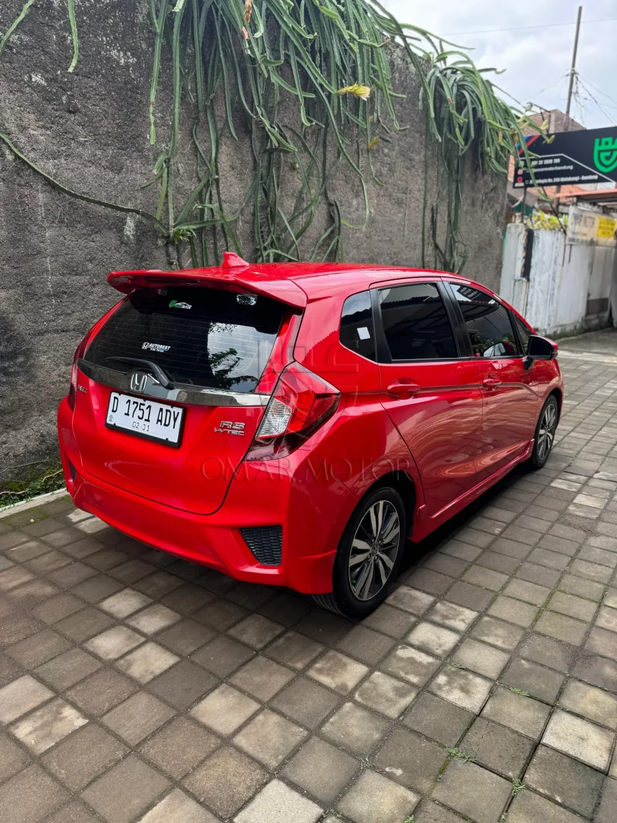 dijual-rs-cvt-merah-tahun-2016