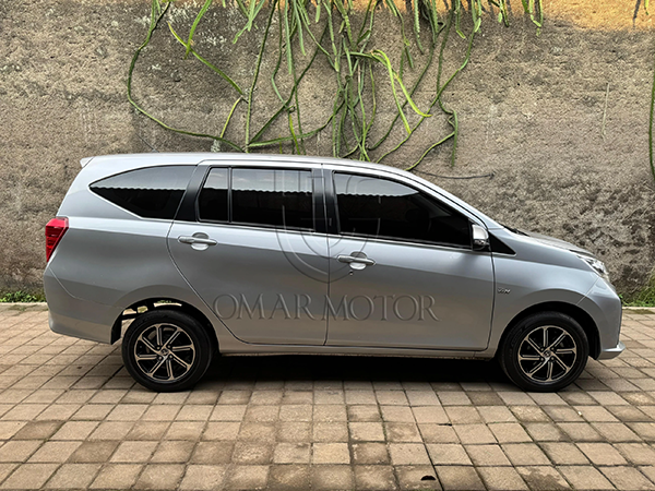 TOYOTA CALYA G SILVER