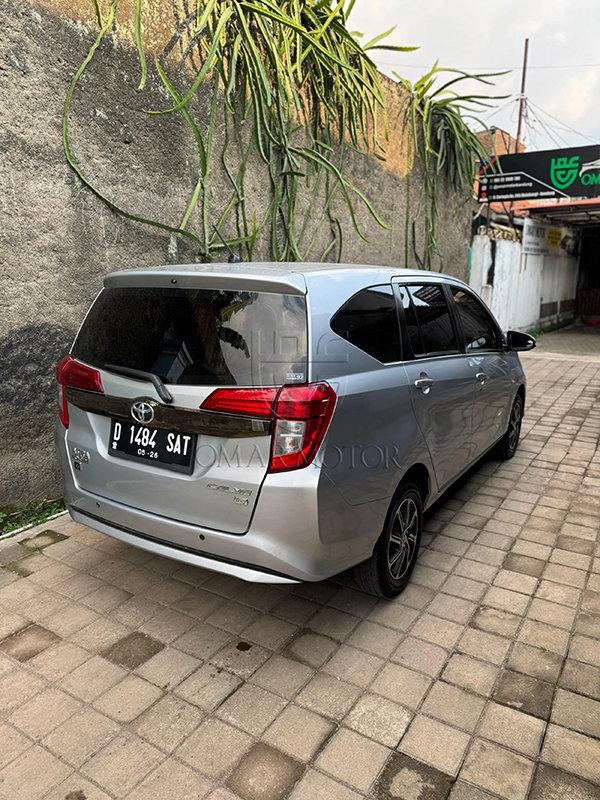 TOYOTA CALYA G SILVER