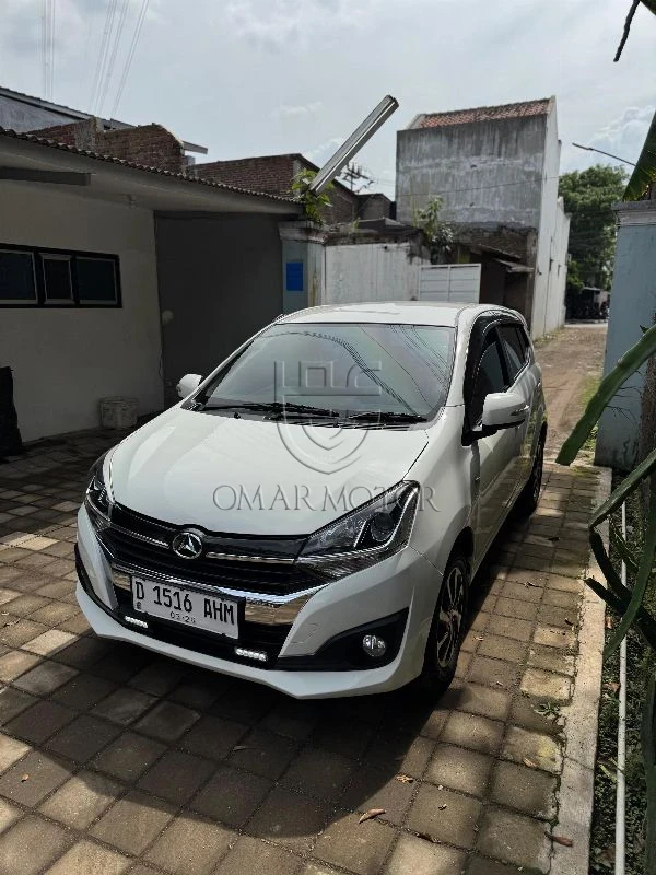 DAIHATSU AYLA R PUTIH